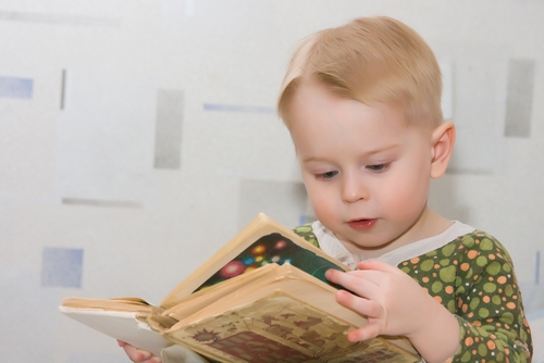 Here are a couple of activities to get your young students excited about literacy. 